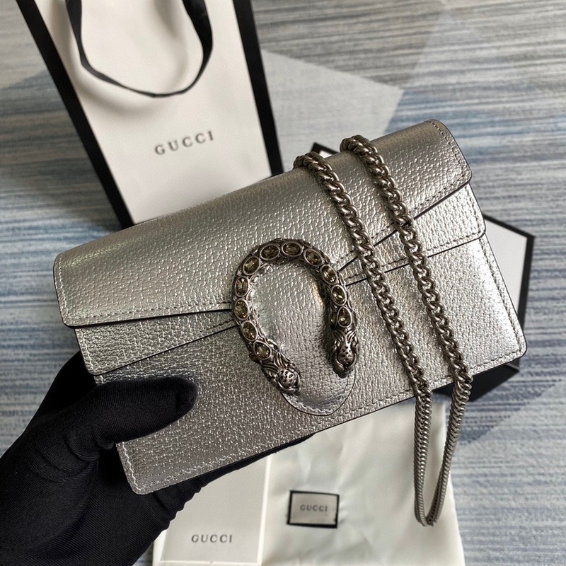 Gucci Handbags 772